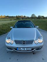 Mercedes-Benz Mercedes C200 Kompressor *LPG, Pano* - Mercedes-Benz C 200 mit LPG-Antrieb