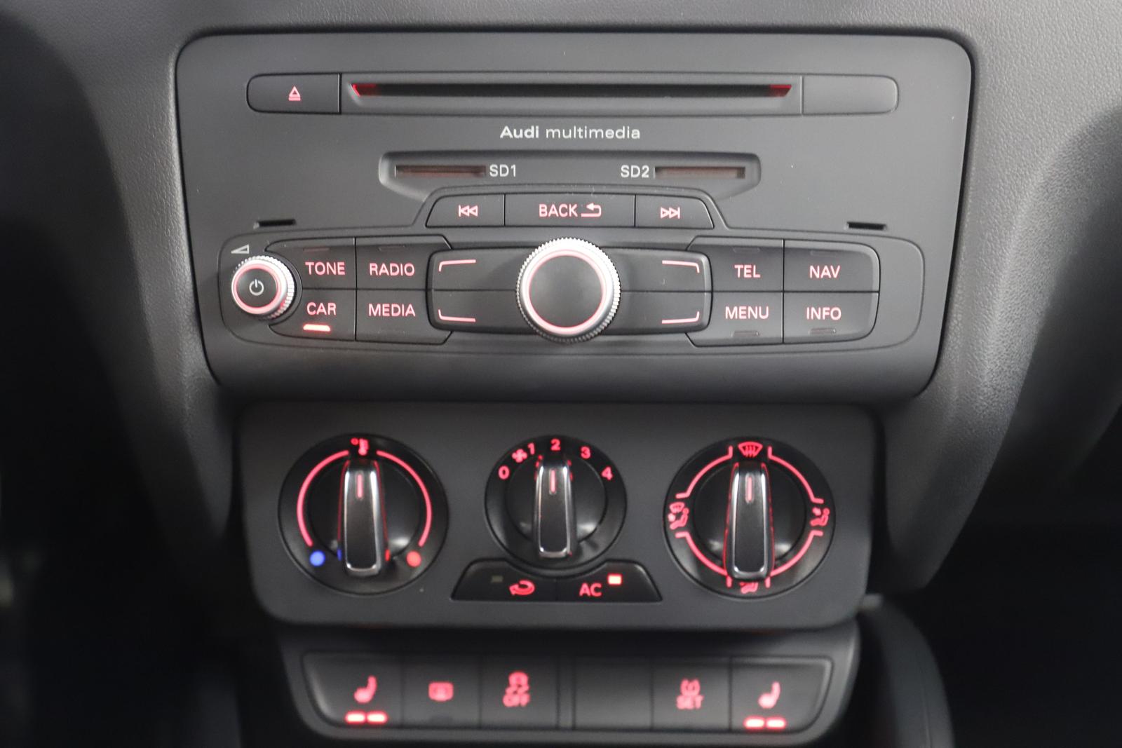 Audi A1 1.4TFSI 122PS S tronic ambition BOSE 1Hand