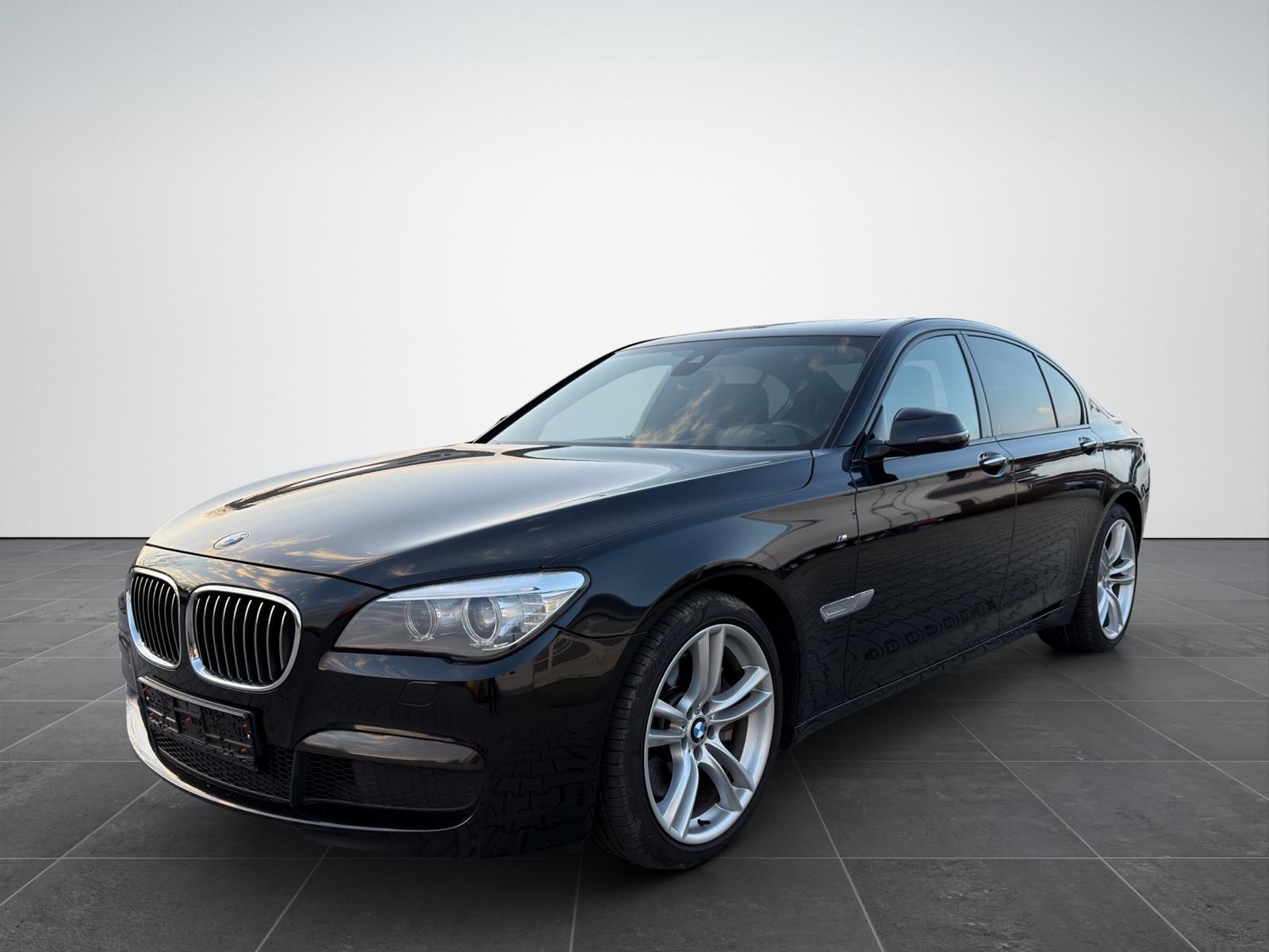 BMW 750i xDrive M-Sport/20"/RFK/Schiebed/EU6
