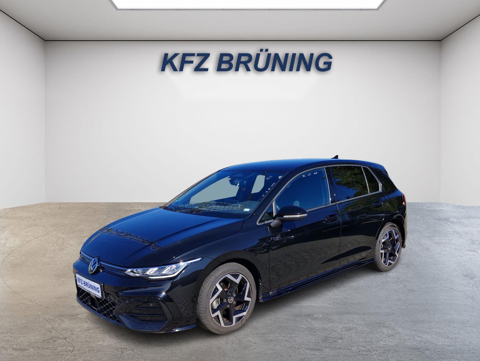 Volkswagen Golf 1.5 eTSI DSG R-Line LED Navi Kamera ACC SHZ