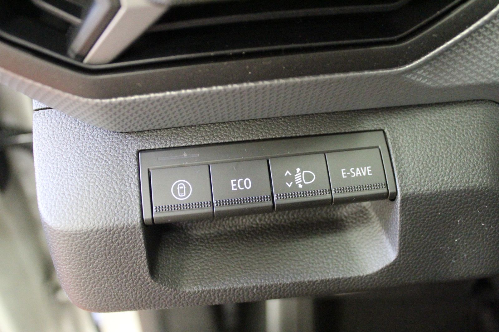 Fahrzeugabbildung Dacia Duster hybrid 155 Expression*Winterpaket*