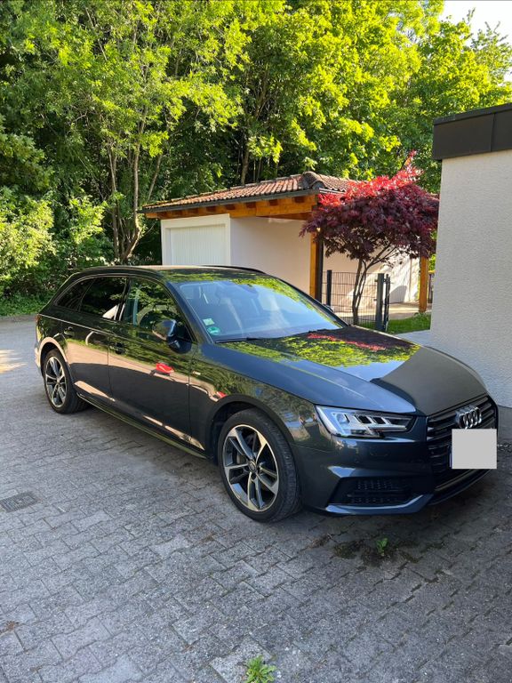 Image of Audi A4