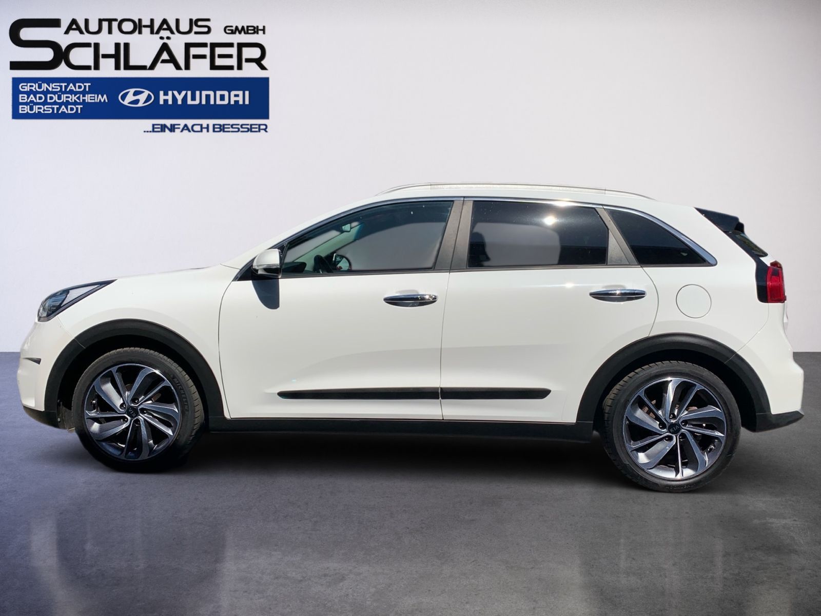 Fahrzeugabbildung Kia Niro 1.6 Hybrid Spririt AHK Leder Navi 1Hd