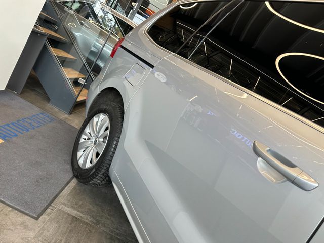 Volkswagen Sharan *TÜVSERVICE 0628*3-ZONEN*AHK*KLIMA*