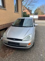 Ford Focus 1.6 Trend Trend - Ford Focus aus 2000: 1.6