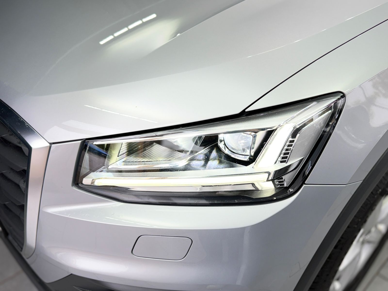 Fahrzeugabbildung Audi Q2 basis ultra|S-TRONIC|NAVI|PDC|LED LICHT|