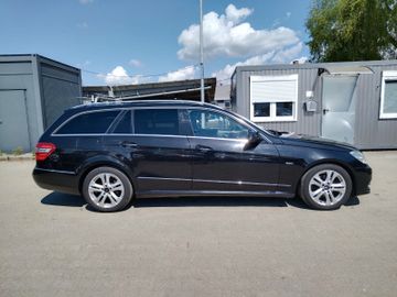 Mercedes E 200 - 5