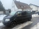 Volkswagen T5 Caravelle - Volkswagen T5 Caravelle: 7 Sitzer