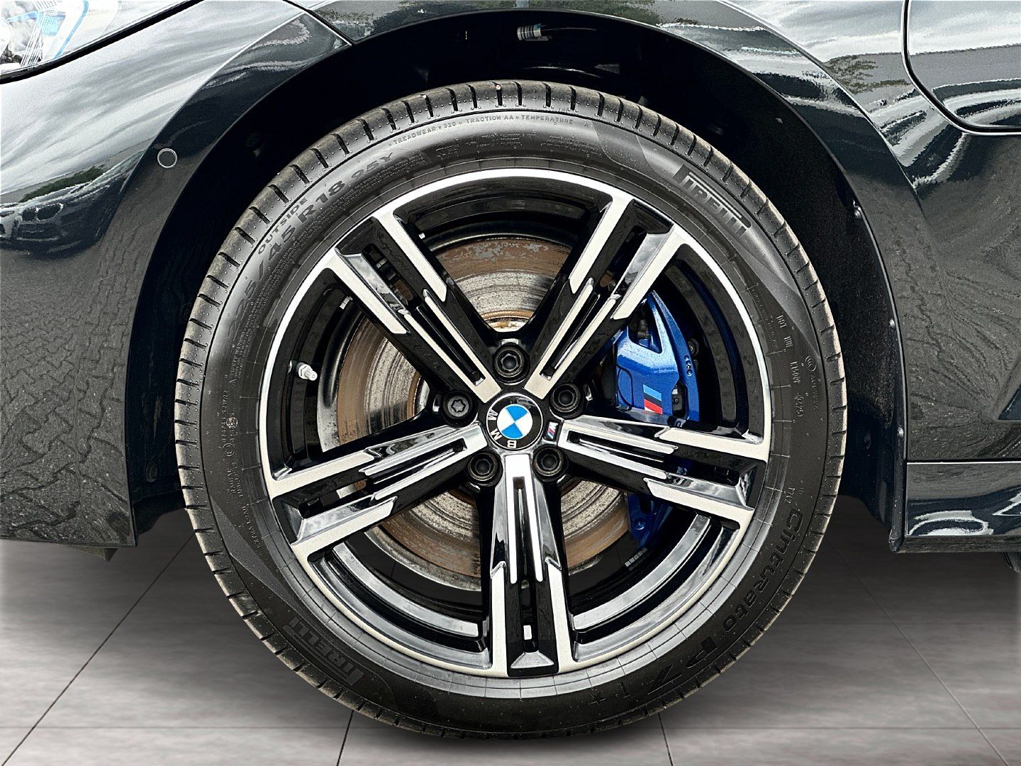 BMW 330 - Bild 5