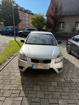 Kia Rio silber - gebrauchte Kia Rio aus dem Jahr 2010