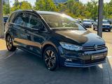 Volkswagen Touran 2.0 TDI DSG Highline PANO/RFK/AHK/5J.GAR - Volkswagen Touran: 5.2