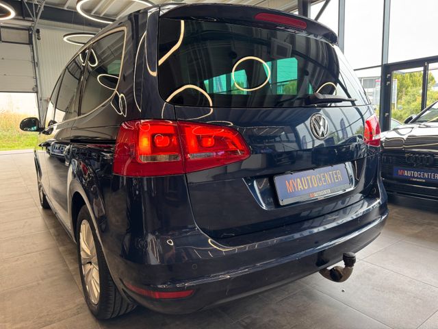 MYAUTOCENTER – Gebraucht- und Jahreswagen mit Werkstattservice in Pfaffenhofen Volkswagen Sharan*7SITZER*AHK*PANO*DCC*PDC*Bi-XENON*TEMPO*N