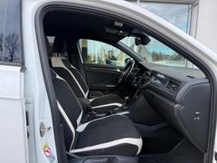 VW T-Roc Sport 4Motion/ DAB+/ NAVIGATION/ DCC/ LED VW T-Roc Sport 4Motion/ DAB+/ NAVIGATION/ DCC/ LED