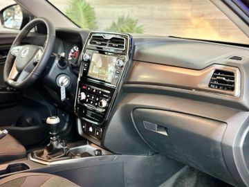Fahrzeugabbildung Ssangyong Tivoli Amber 1,5P 2WD