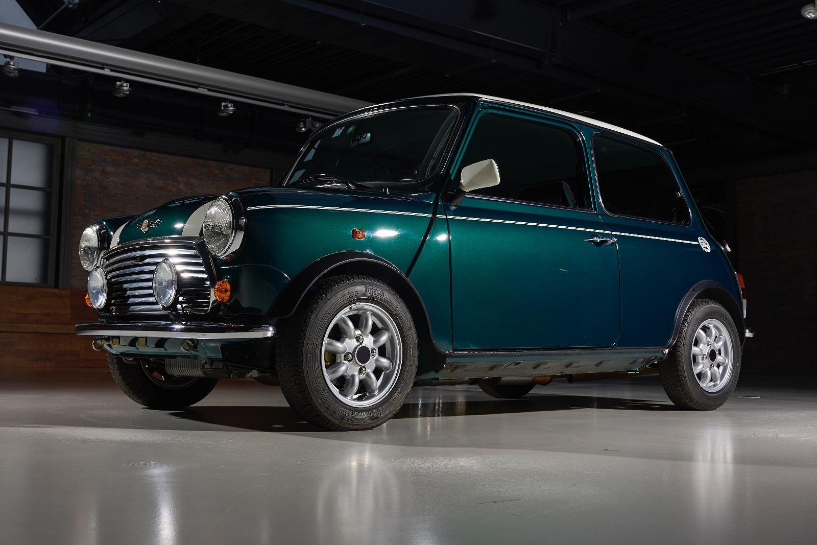 MINI 1.3i MK II - Originale 80km - Zeitkapsel!!