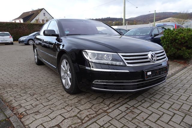 Volkswagen Phaeton V8 5-Sitzer 4Motion lang