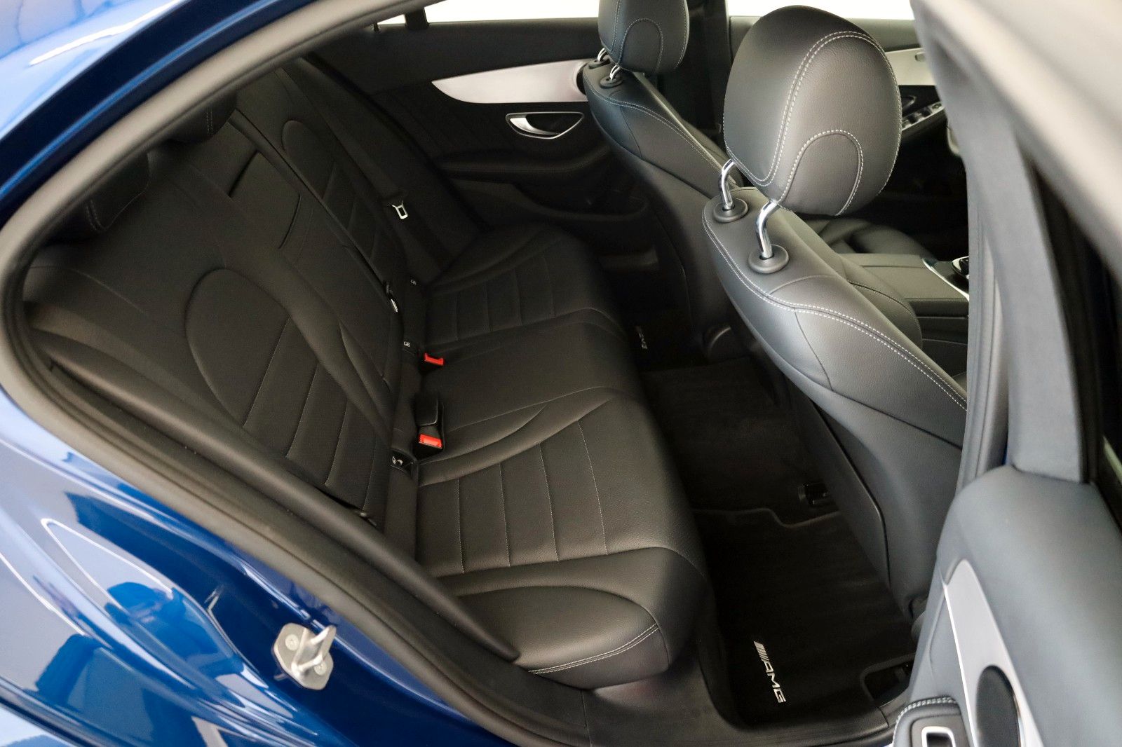 Fahrzeugabbildung Mercedes-Benz C 300 de Lim., AMG line,Leder,Navi,LED,SH,Kamera