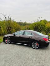 Mercedes-Benz CLA 45 AMG SPEEDSHIFT DCT 4MATIC AMG - Mercedes-Benz CLA 45 AMG aus 2015