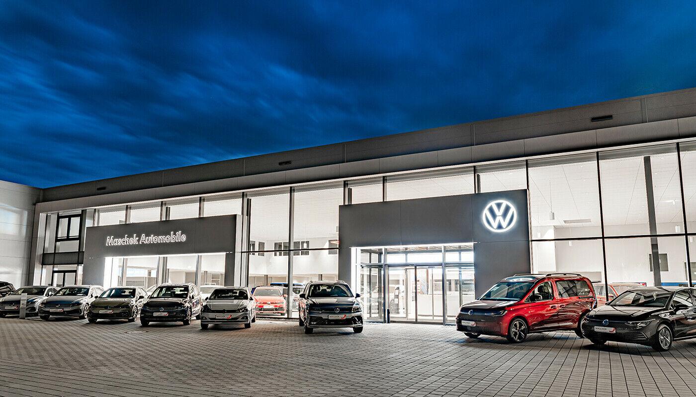 showroom-image-main