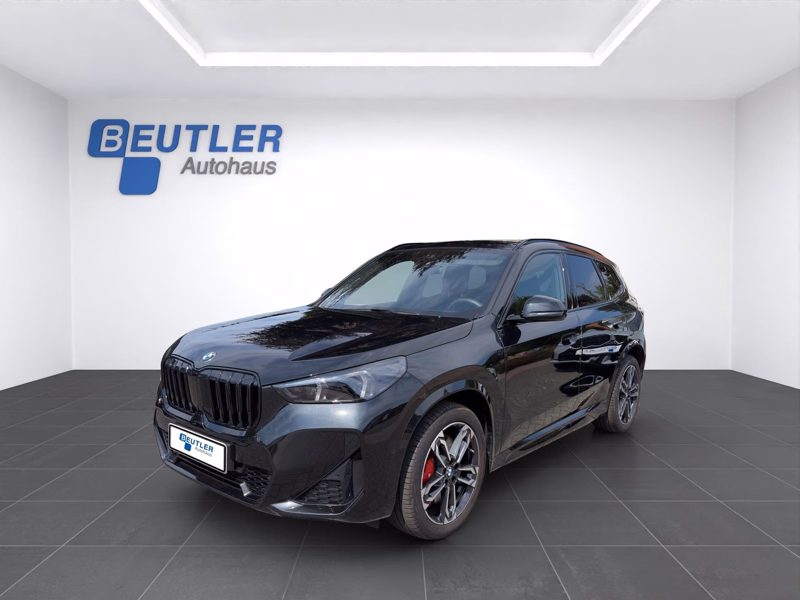 BMW X1 sDrive 18i M Sport Pro 19" Pano Keyless ad...
