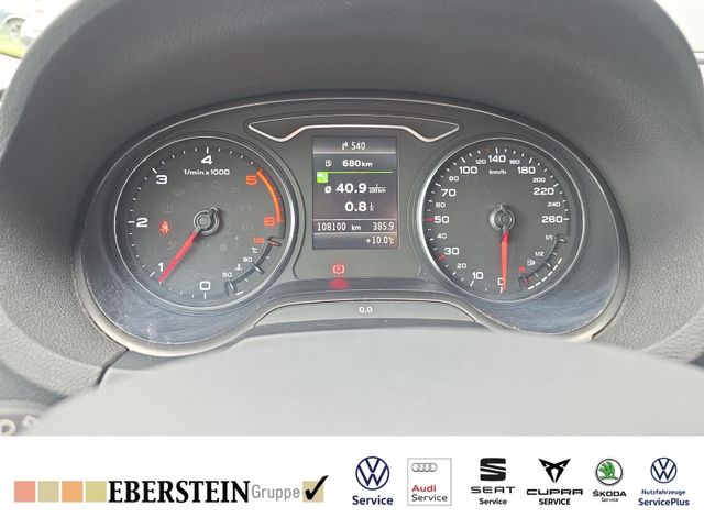Audi A3 Sportback Attraction 2,0TDI PDC ACC SHZ Spurh