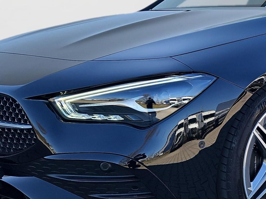 Fahrzeugabbildung Mercedes-Benz CLA 200 Coupé AMG AHK KeylessGo LED Winter Totw.