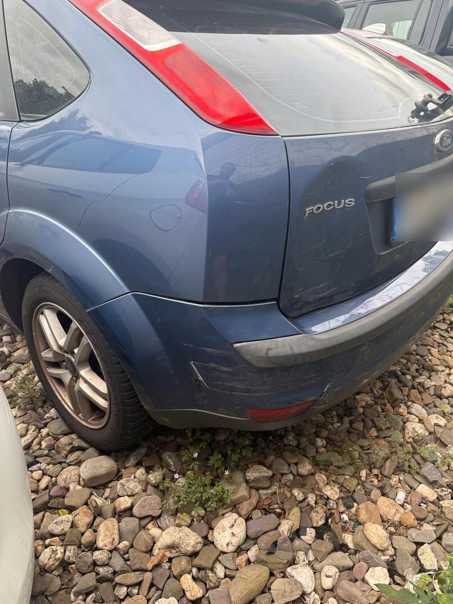 Ford Focus 2006 — photo 8