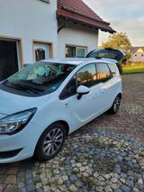 Opel Meriva 1.4 ecoFLEX drive 88kW S/S 5-Gang drive - Opel Meriva Gebrauchtwagen in Frankfurt