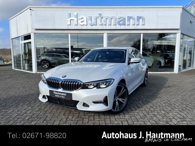 BMW 320 d xDrive LUXURY LINE +1.HAND+ACC+PANO+STH+