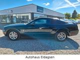 Ford Mustang  4.0 V6 + Automatik + Service + TÜV - Ford Mustang aus 2006: Coupe