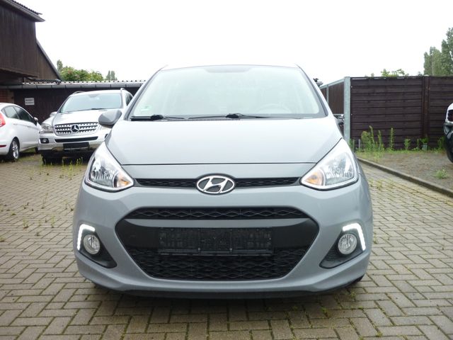 Hyundai i10 1.2 YES!