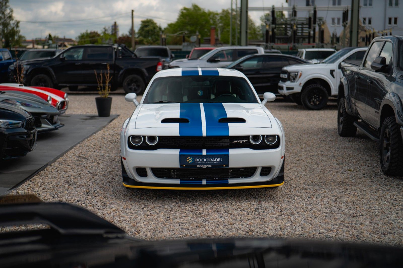 Fahrzeugabbildung Dodge Challenger 5.7 V8 R/T SRT WIDE BODY *LED*19%*