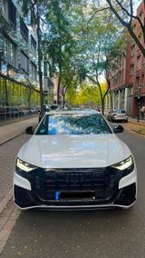 Audi Q8 TDI Quattro 3X Sline Bang Olufsen 360 Kamera - Audi Q8 in Essen