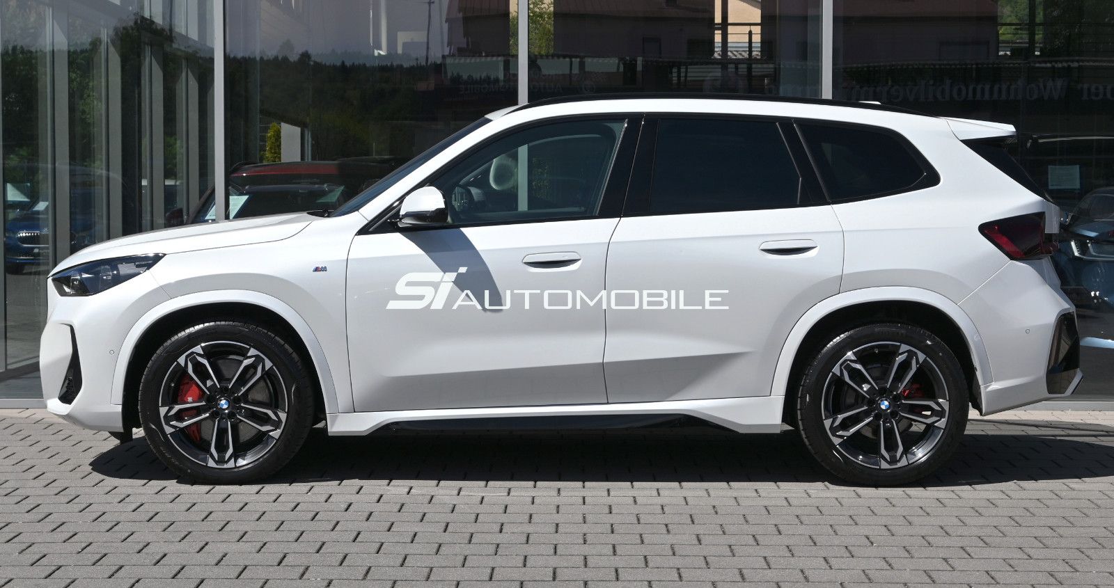 Fahrzeugabbildung BMW X1 xDr.23d M SPORT PRO °ACC°AHK°HUD°MASSAGE°360°