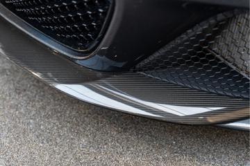 2019 Aston Martin DBS — миниатюра 19