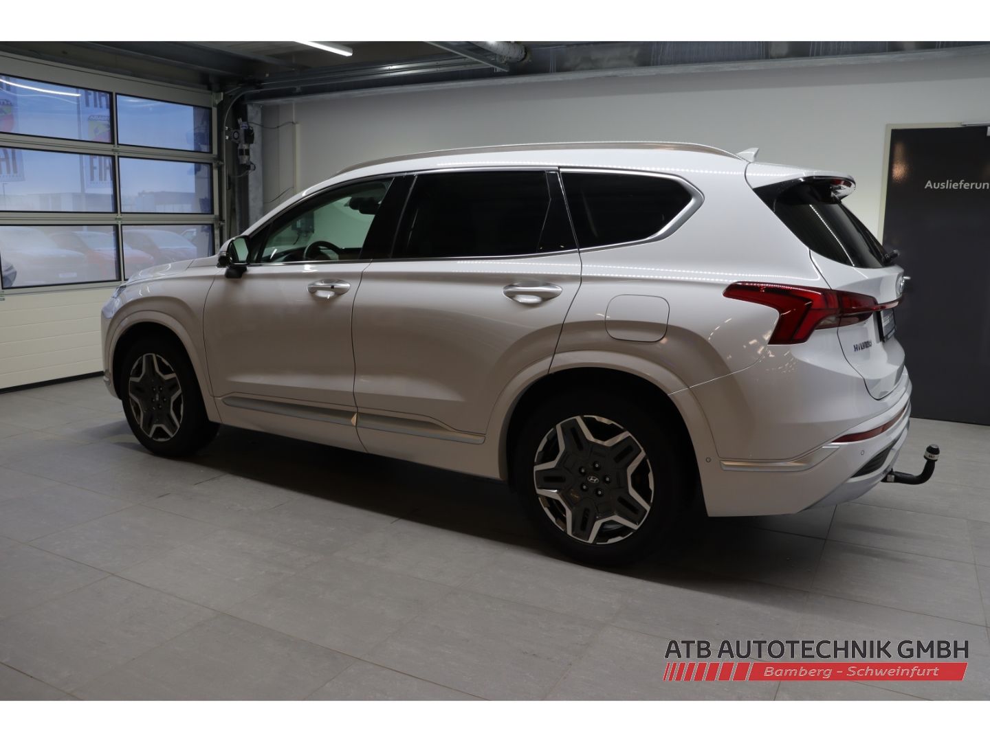 Fahrzeugabbildung Hyundai SANTA FE Signature 1.6l PHEV 4WD 97,4% SOH AHK-a