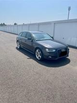 Audi A4 2.0 TFSI S tronic quattro S line Avant S line - Audi A4 aus 2012: Kombi