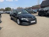 Skoda Superb 2.0 TDI SCR 147kW DSG STYLE COMBI - Skoda Superb Unfallwagen
