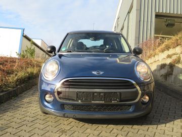 MINI One First - 2