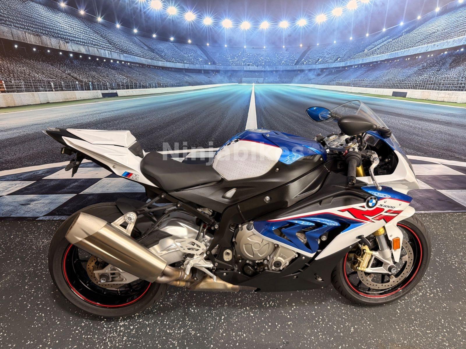 BMW S1000RR*Dynamik Paket*2 Hand*14.000km*