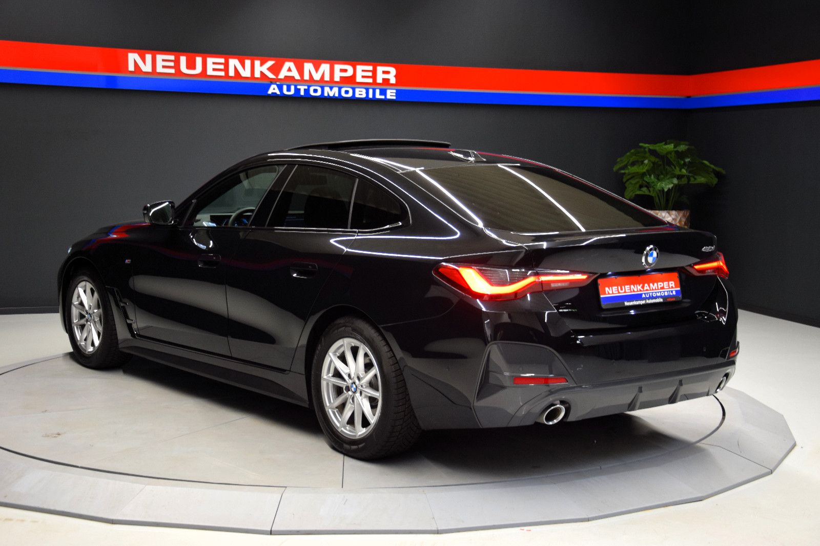Fahrzeugabbildung BMW 420d Gran Coupé M Sport Laser GSHD ACC HuD Leder