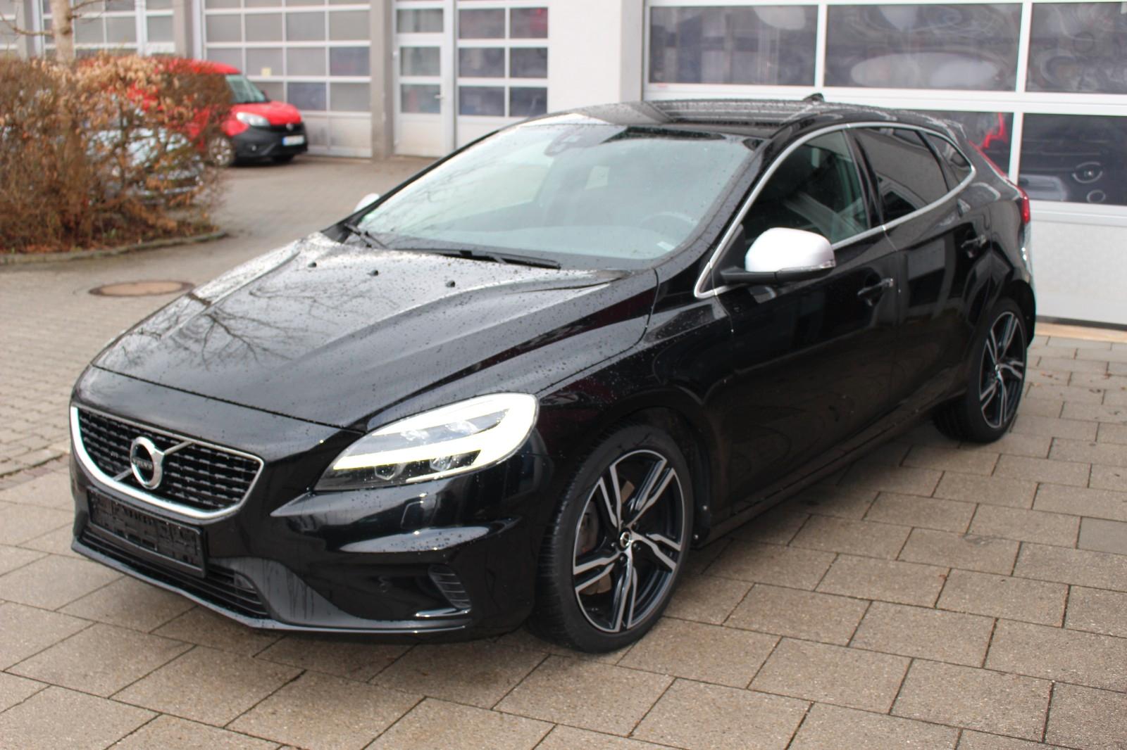 Volvo V40 R-Design