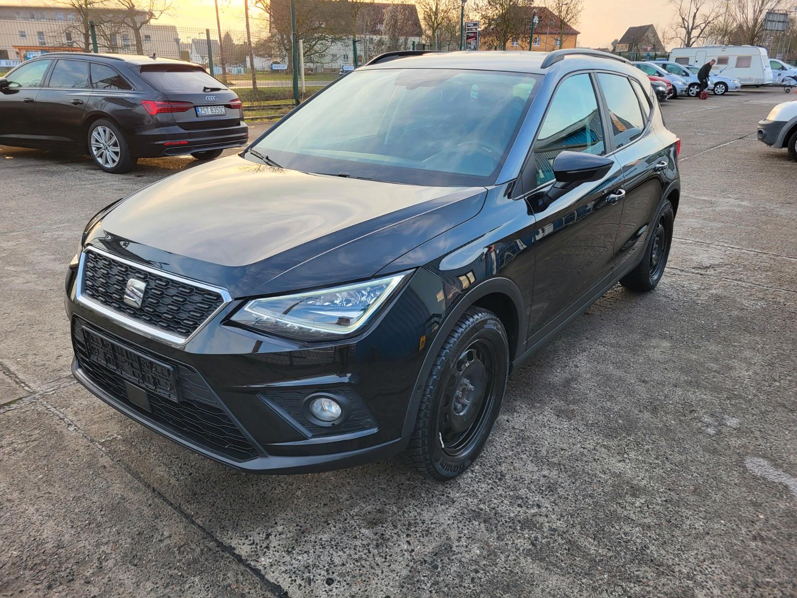Seat Arona Style LED