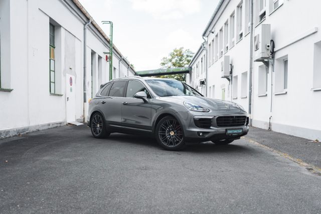 Porsche Cayenne S Diesel*Facelift*