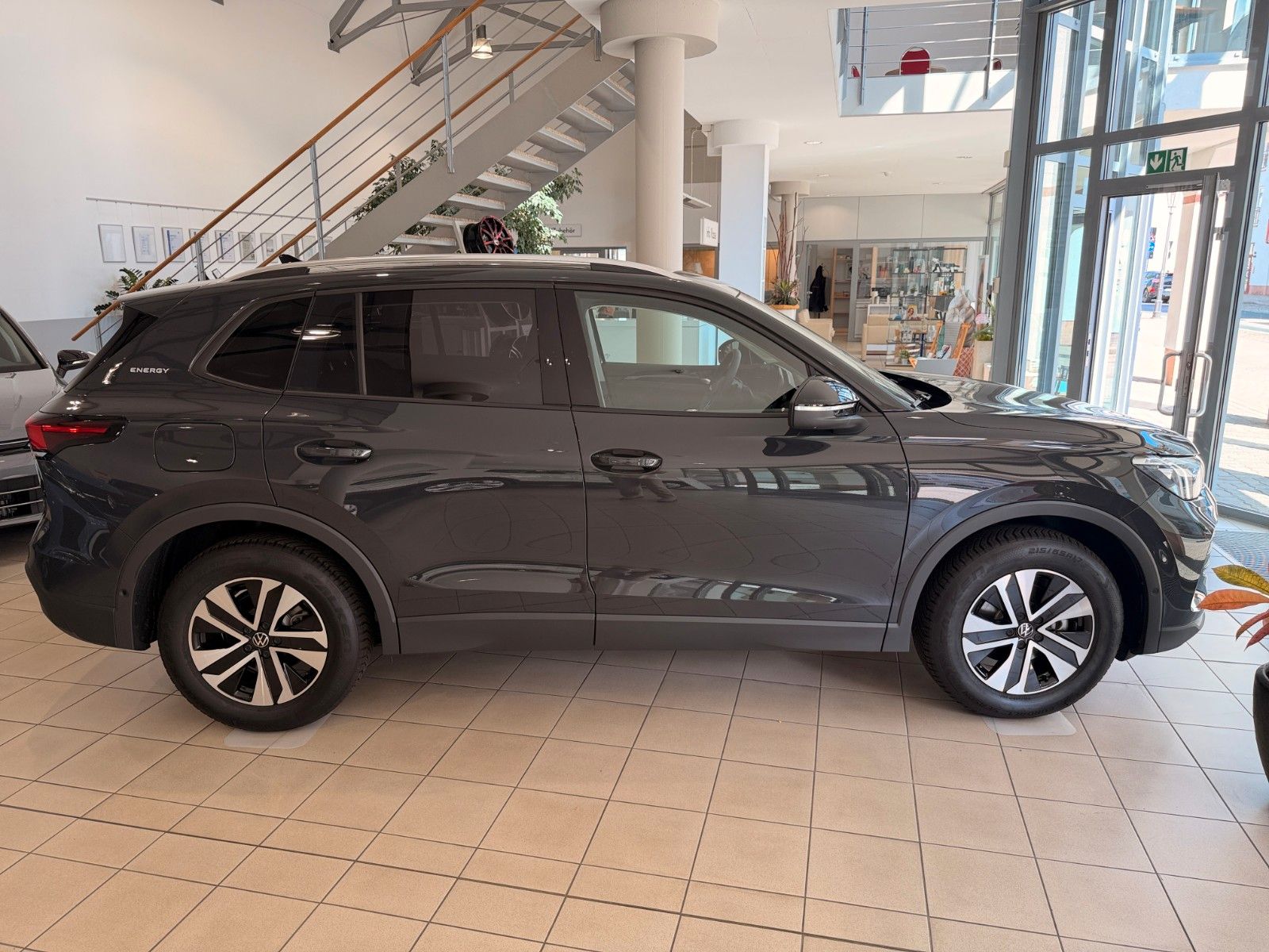 Volkswagen Tiguan - Bild 4