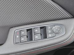 Fahrzeugabbildung Clio V R.S. Line 1.6 E-TECH Hybrid 140 EU6d