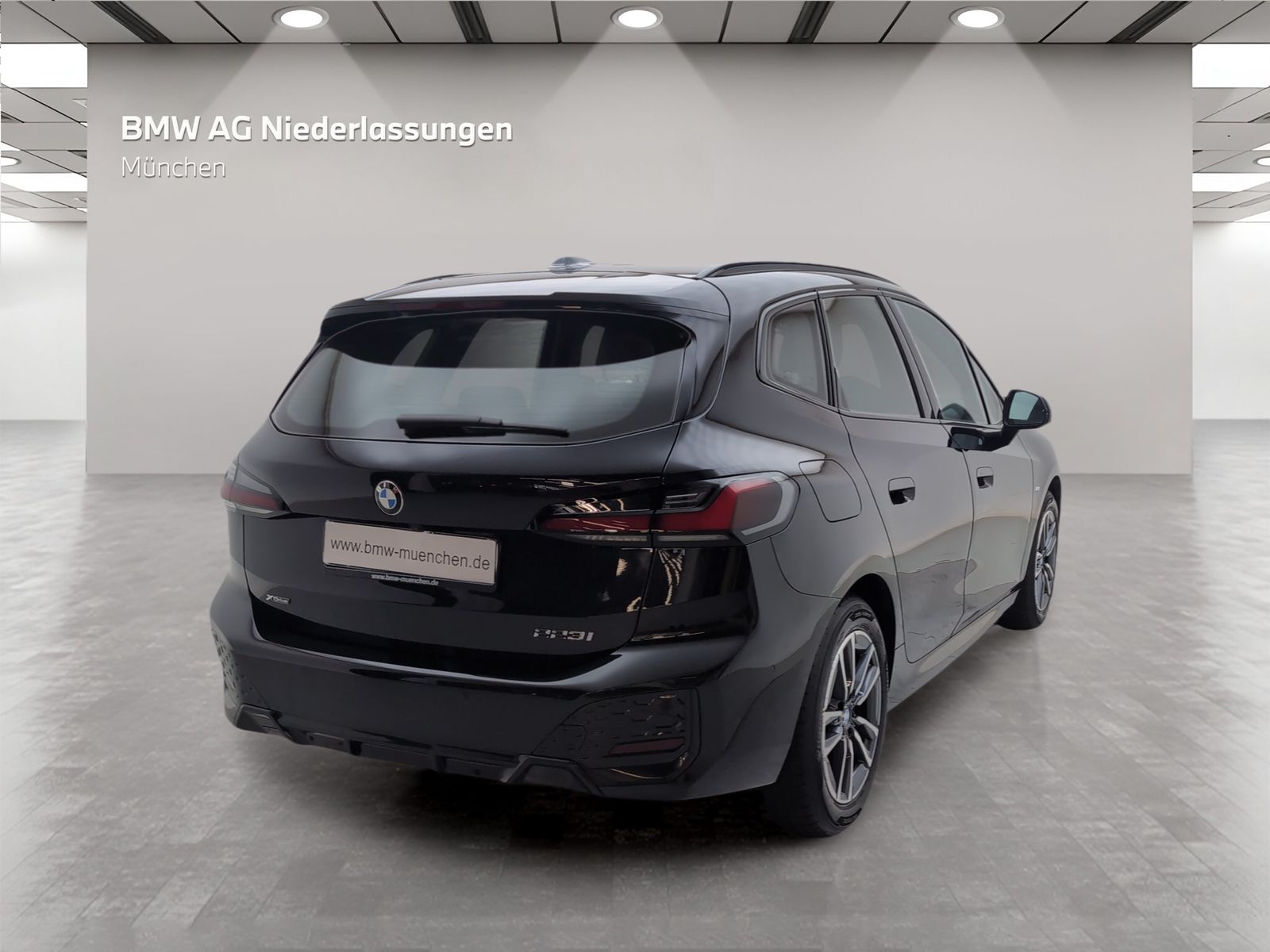 BMW 223 Active Tourer - Bild 7