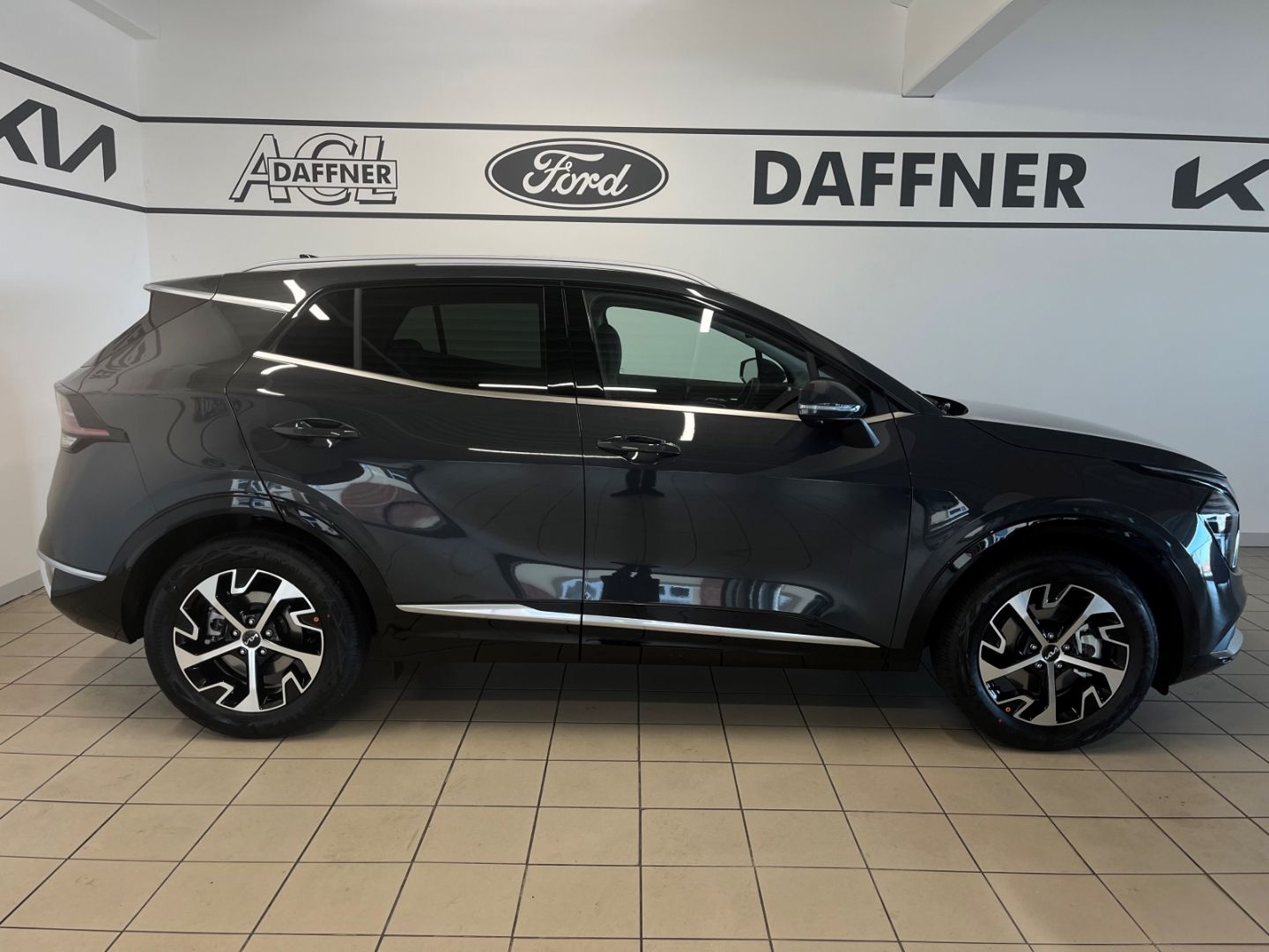 Fahrzeugabbildung Kia Sportage Spirit, Harman Kardon, 360 Grad, Eltr.