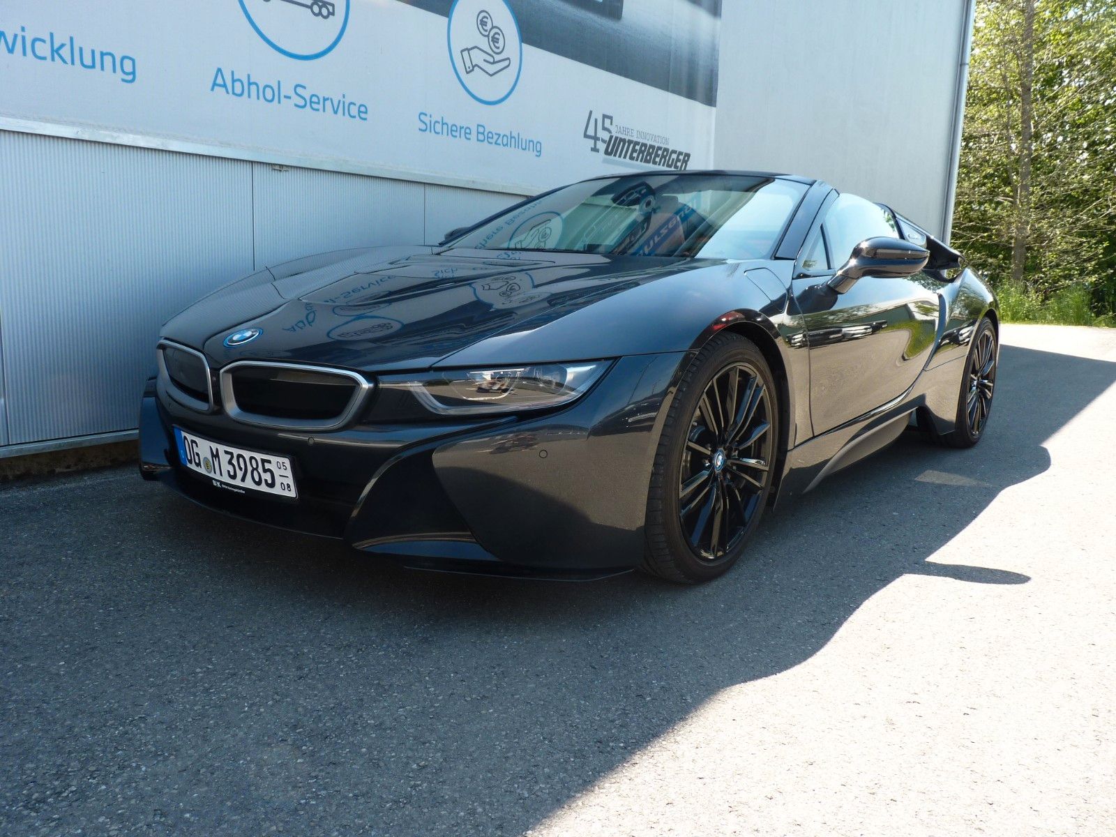BMW i8 Roadster Laser / H &amp; K / HUD / Voll / Top