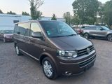 Volkswagen T5 Transporter Bus Multivan Highline - aus 2010: Multivan